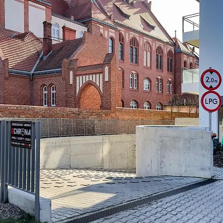 Bukowska 18 With Balcony Mtp By Renters Apartment Poznan